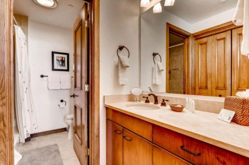 Highlands Lodge 301 By East West Hospitality Beaver Creek Bagian luar foto