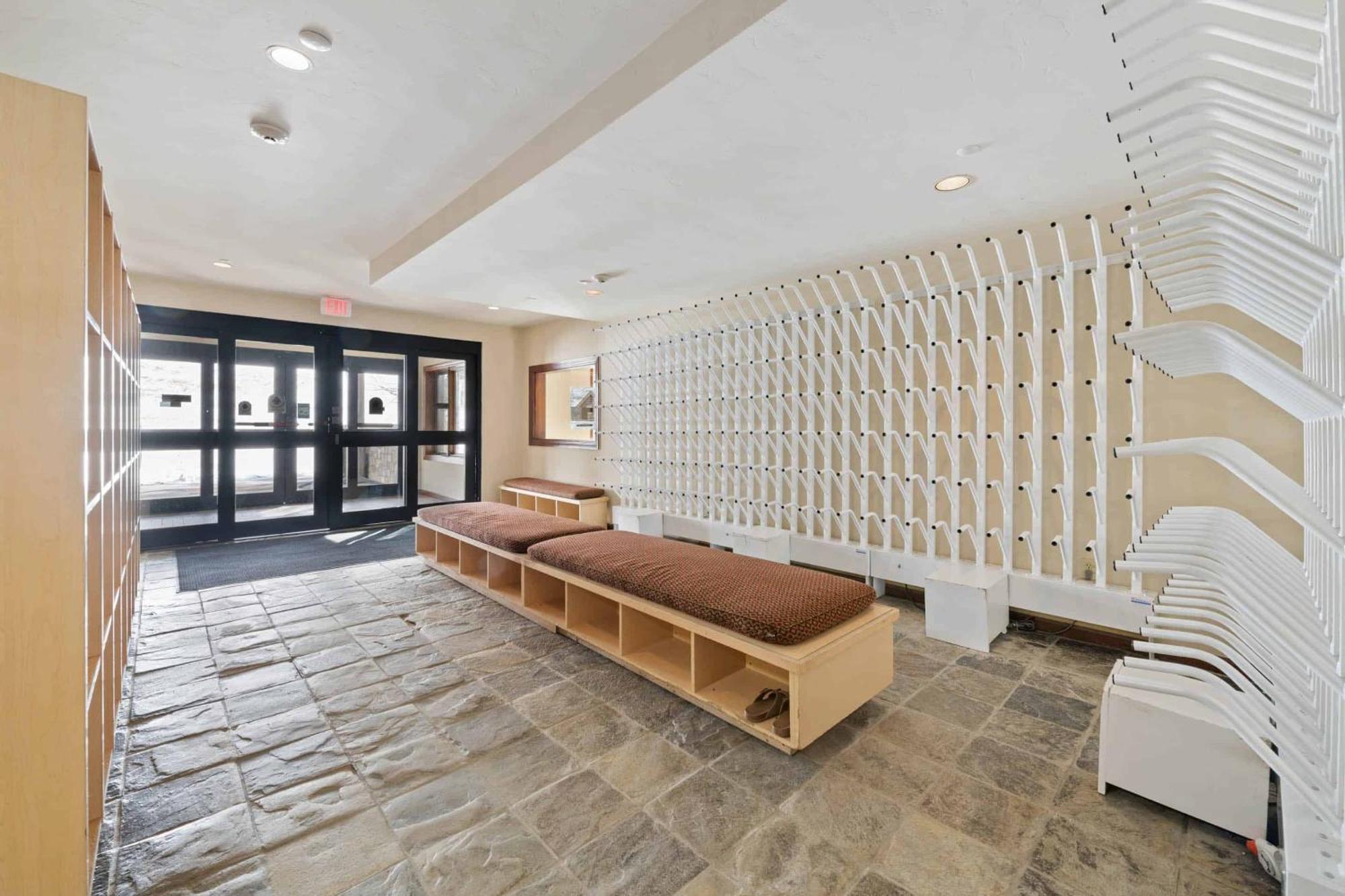 Highlands Lodge 301 By East West Hospitality Beaver Creek Bagian luar foto